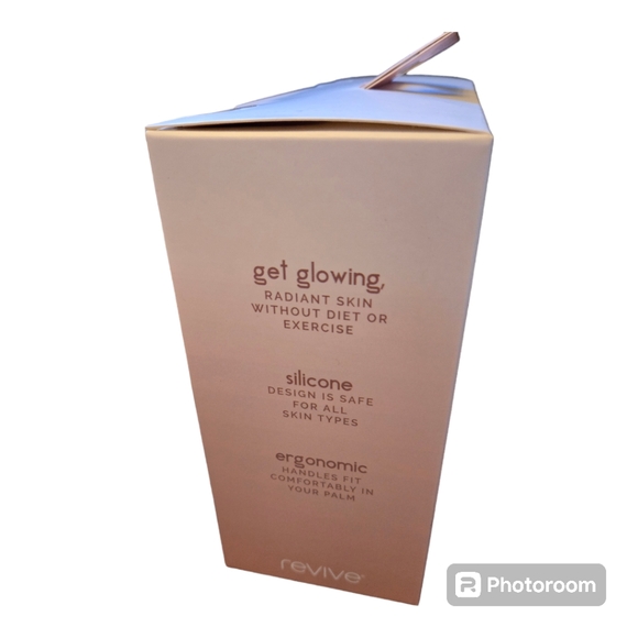 NIAB REVIVE 2 Piece Skin Spa Set with Cellulite Massager & Exfoliating Brush - Picture 4 of 8